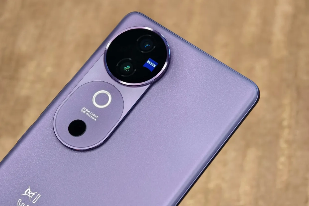 vivo v40